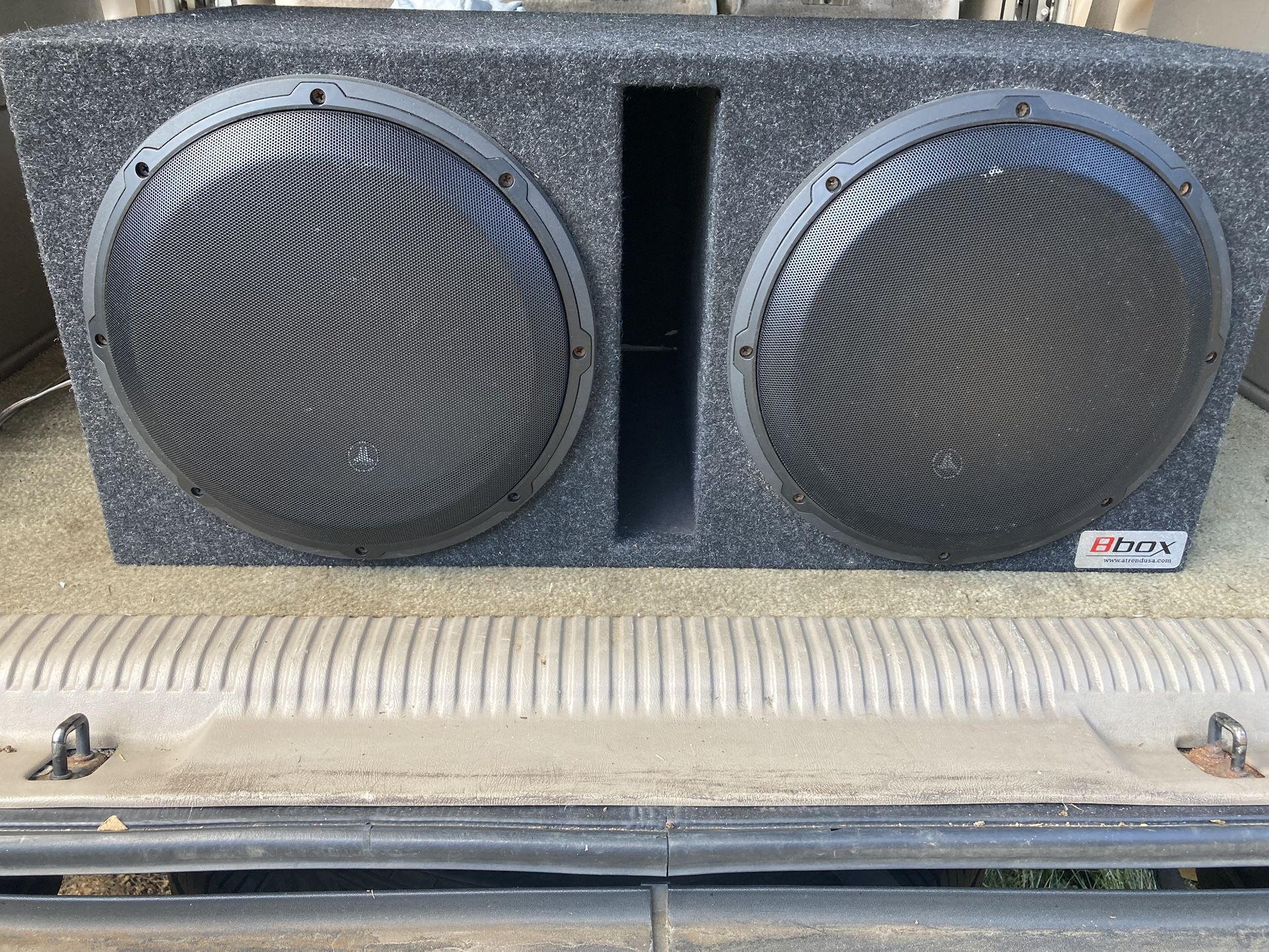 Bbox w/12” Speakers