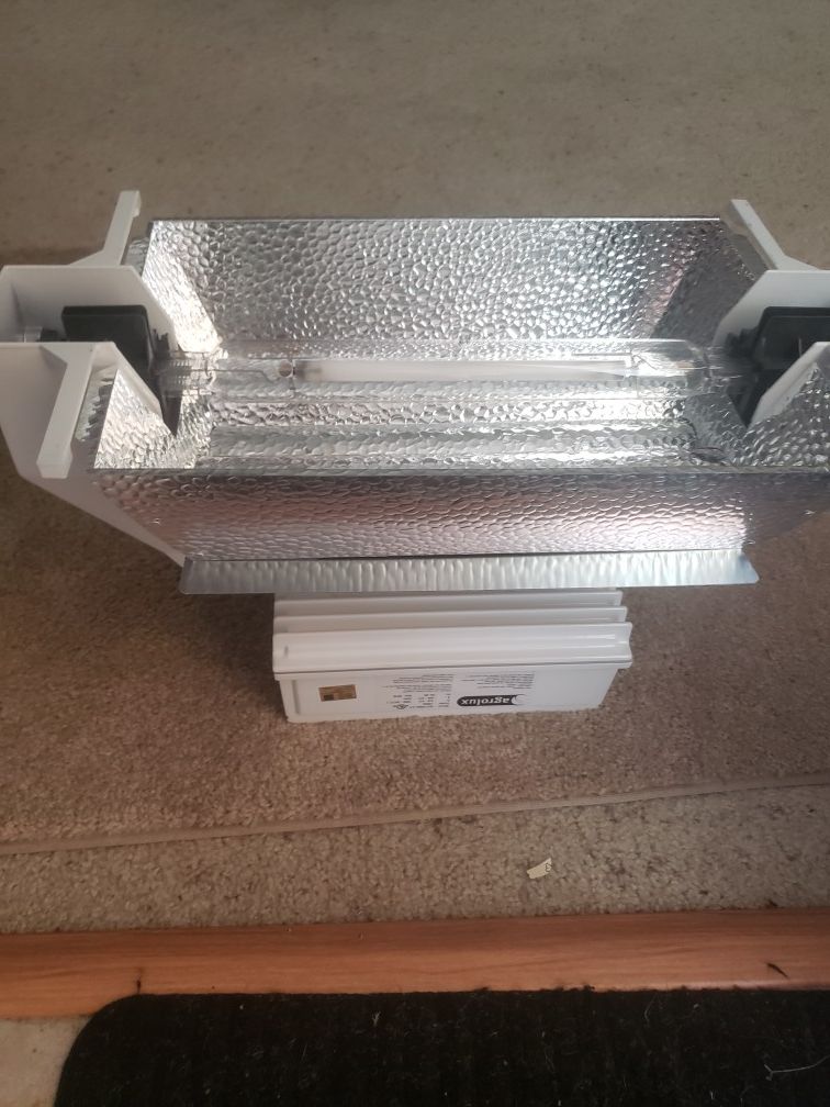 Agrolux 1000w de grow lights new