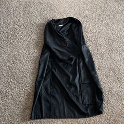 Black Graduation Gown