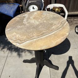 Bar Table with beautiful ONYX stone top