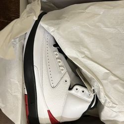 Air Jordan 2 Chicago Sz 8