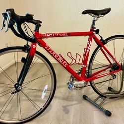 54cm, Gorgeous Trek Road | 1-owner | Like New | ~5’3”-5’10” | Free Extras