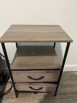 Bedside table/ Night stand (x2)