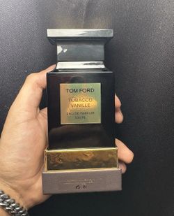 Tom Ford Tobacco Vanille 3.4 oz./ 100 ml. Eau de Parfum Spray Unisex. New  in Box for Sale in Willingboro, NJ