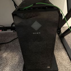 Omen 40L  Graphics Card NVIDIA RTX 3070 / Processer AMD 5 5600