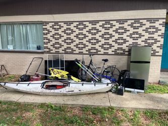 ATTENTION SCRAPPERS FREE PILE