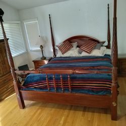 Bedroom Set.  Thomasville 