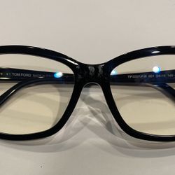Tom Ford  5597- F-B 001 54/15/140 Brand New/ Demo Blue Light lenses