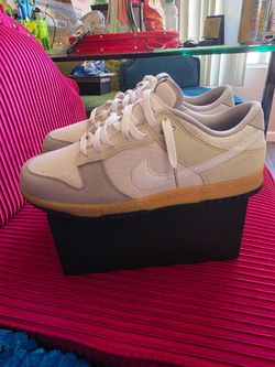 Mens sneakers sizes 10.5 / 11.5
