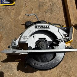 Dewalt Circular Saw