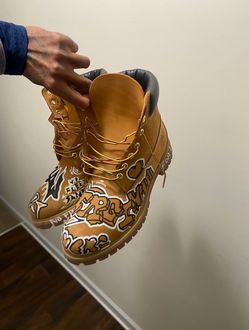 I CUSTOMIZE SHOES *SERIOUS INQUIRIES DM ME*