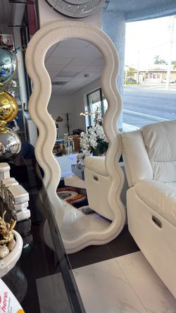 Floor Mirror $50 Down Payment ‼️ SPECIAL OFFER ✨️. 