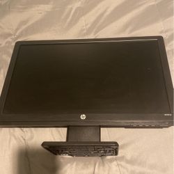 HP w2071d Monitor With Power Cable And VGA Cord Also Comes With DELL PC