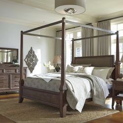 Stunning Chic 4 Poster Canopy King Bed Bedroom Set