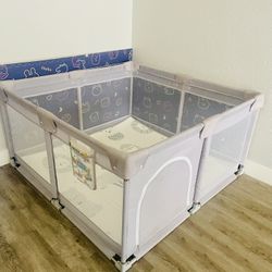 Baby Playpen for infants and toddlers with Mat