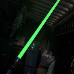 STAR WARS LIGHT SABER