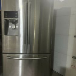 Samsung stainless steel
refrigerator(2016)