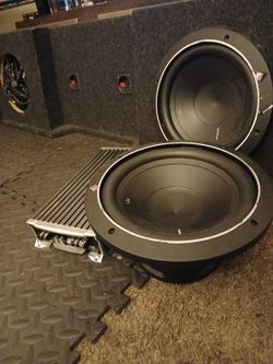 Rockford fosgate p1 10inch x2 with box. No amp