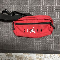 Fanny pack