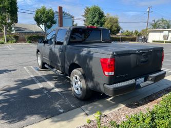 2005 Nissan Titan SE Crew Cab