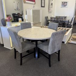 Round Dining Table With 4 Chairs ✅ Financing Available - Bad or No Credit Accepted ✅ 