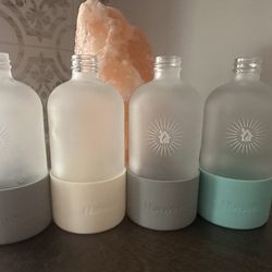 New: Norwex Forever Glass Bottles w Silicone Sleeve (4)