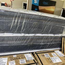King Pillow Top Mattress Sale!! $349