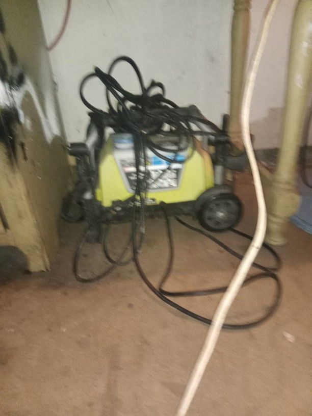 Pressure Washer