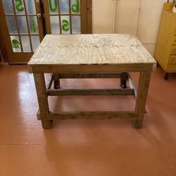 Workbench - 4’x3’4”