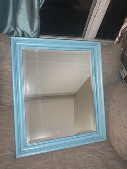 Beautiful teal wall mirror Thomasville home accents