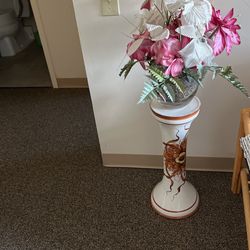 China Vase With bowl of flowers