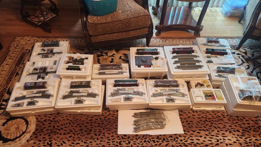 Huge Thomas Kinkade Christmas Train-16 New In Styrofoam Boxes With Extra Track, Etc.