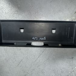 BMW e30 Euro plate filler (late model)