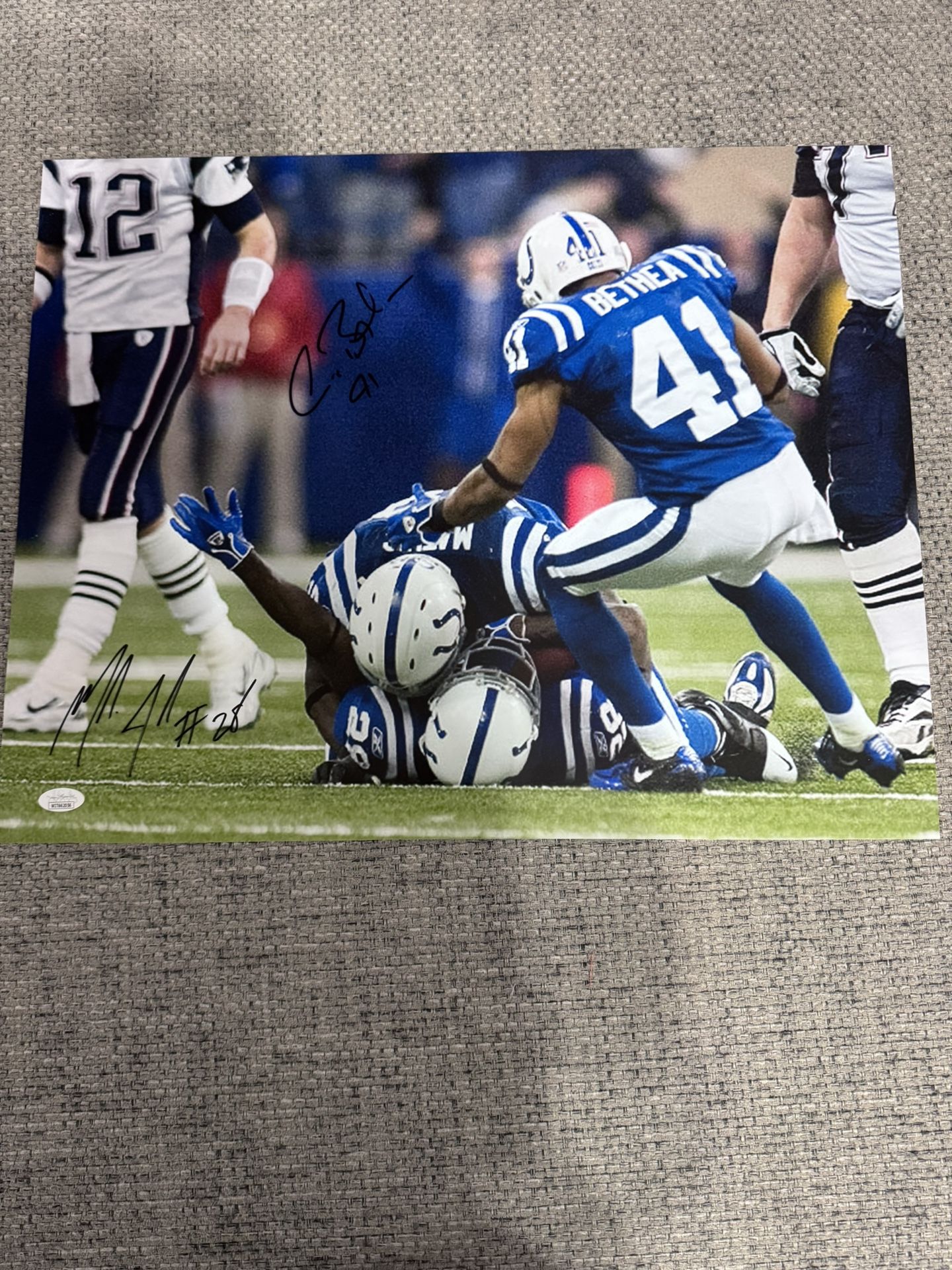 Antoine Bethea Signed Autograph 16x20 Photo - JSA Coa Sticker Only - Indianapolis Colts