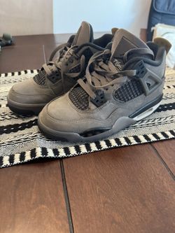 Jordan Retro 4 Size 4.5 Youth