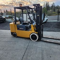 2003 Caterpillar forklift