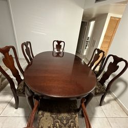 Classic Dining Table Set For Sale!