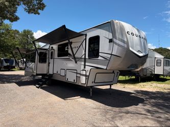 2024 keyston cougar rv
