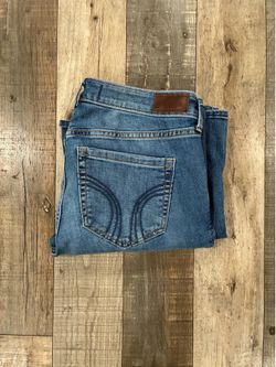 Hollister Low Rise Bootcut Jeans Women’s Size 30 Y2K Light Wash Denim