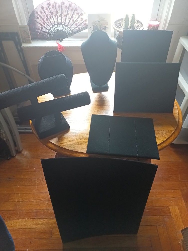 Jewelry Display Boards And Necks