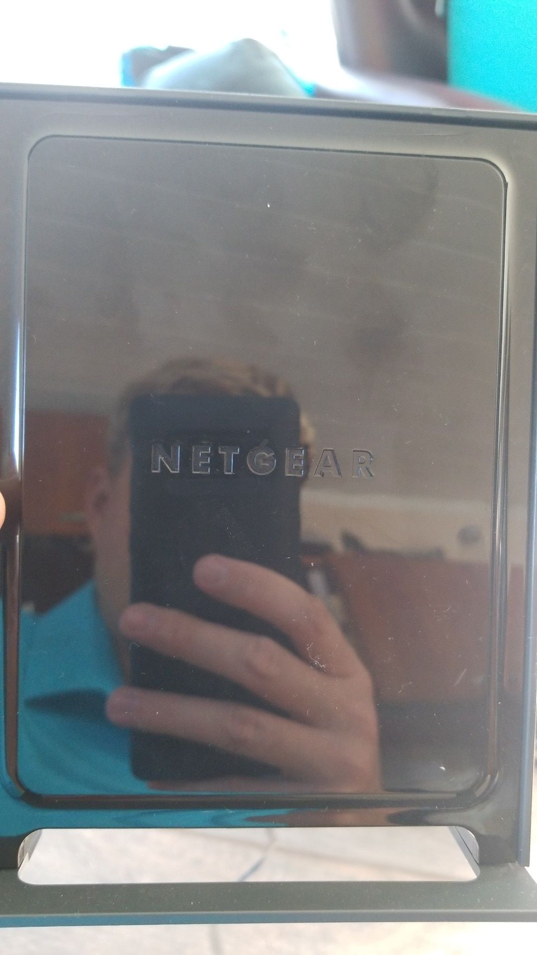 Netgear Wi-Fi range extender wn200rpt