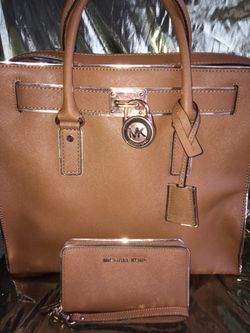 MICHAEL KORS PURSE & WALLET SET