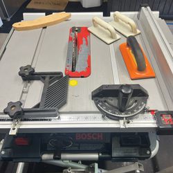 Bosch TS2000 Table Saw With Stand AND FORREST BLADE