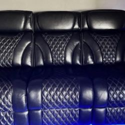 WAYFAIR BLACK COUCH LED RECLINING WITH CHARGER PORTS AND MASSAGE PICKUP ONLY