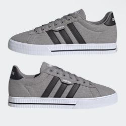 Adidas Men’s 11.5 New Never Worn 