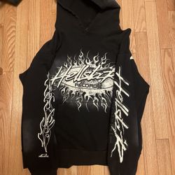 black hellstar hoodie