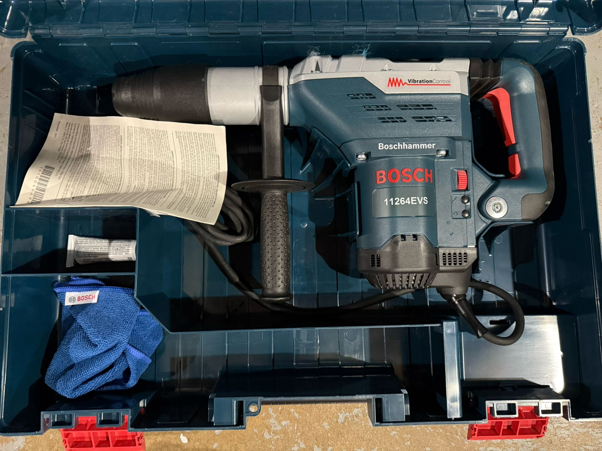Bosch Chipping Gun
