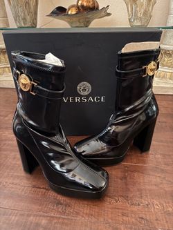Authentic Versace Patent Leather Boots Size 39 New With Box