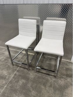 Modern White Bar Stools – Set of 2 🤍✨