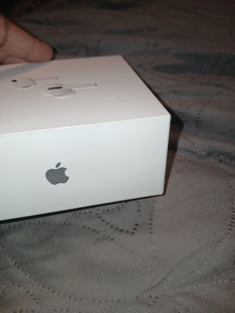 Apple Earbudz 2 Generation